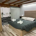 Quart Aparment *